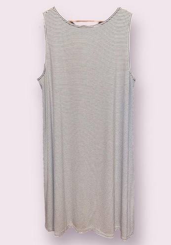 Renee C . Porsche Knit Swing Dress in white and black stripes- size 3XL