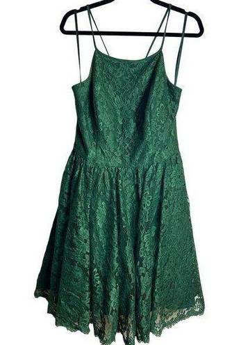 Weddington Way  Emerald Lace A-Line Ruffle Dress Halter Prom Winter Size 16