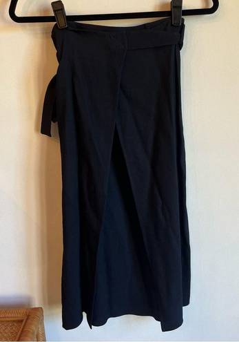 Helmut Lang  Navy Blue Wrap Midi Skirt | Size 4