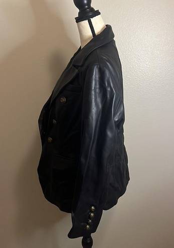 London Fog  100% leather jackets with beautiful look alike, coin designed buttons