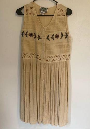 M.P.H vintage 90s boho tan embroidered sleeveless maxi dress size M Size M