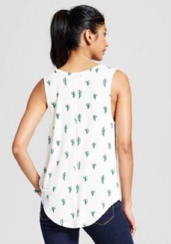 Grayson Threads  white and green cactus print tank size small