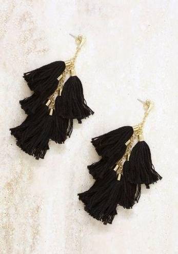 Ettika NWT  daydreamer tassel 18k gold plated earrings in black fabric