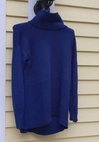 Lou & grey  Navy Blue Turtleneck Sweater