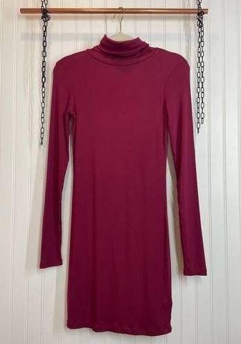 Talula Aritzia  Womens Burgundy Turtle Neck Mini Dress Long Sleeve Bodycon Size S