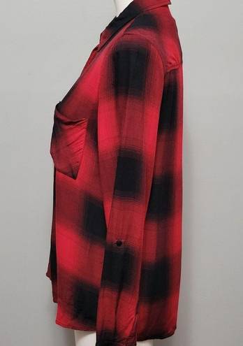 Staccato Stitch fix   red checkered button down size small