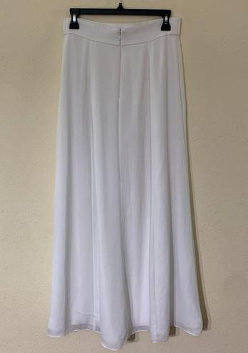 Fame and Partners  White Two Piece Gown Size 6