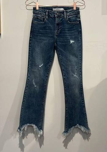 Hidden Jeans  Happi cropped flare.  NWT size 24