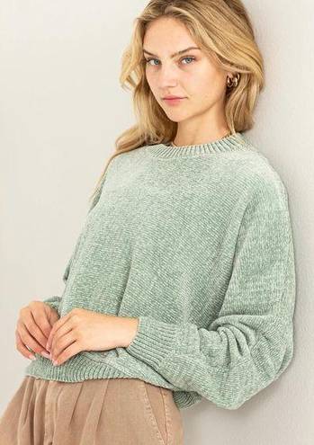 Bailey44 NWT Bailey 44 Oversized Cropped Long sleeved Furry Crew Neck Green Sweater