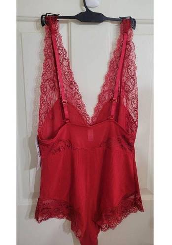 Marilyn Monroe  Lacey Red Deep Plunge Intimates BodySuit Size M