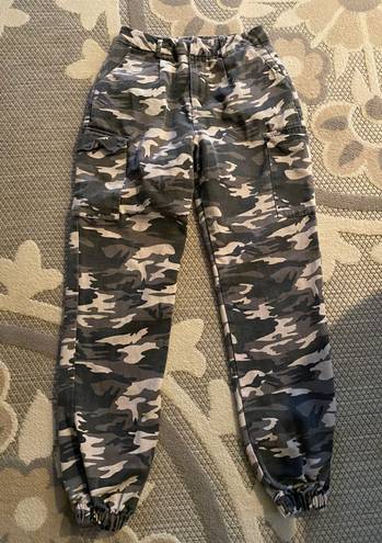 Pretty Little Thing Camo Pants