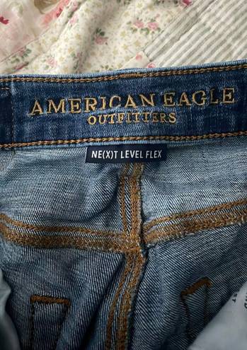 American Eagle Straight Leg Cropped Jeans