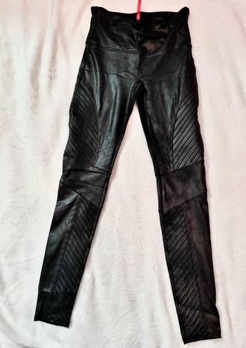 Spanx Womens  Black Faux Leather Moto Leggings size Medium