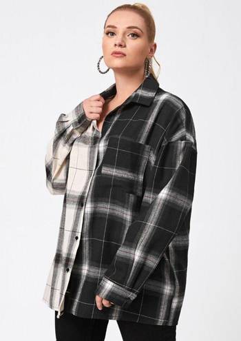 New Look  Plaid Button Up Shirt in Black & White Size 1X New w/Tag