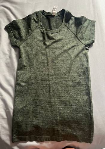 Lululemon Swiftly Tech Short Sleeve