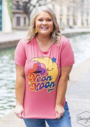 The Moon DaisyRae short cuffed sleeve neon tee