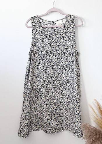 Cynthia Rowley  100% linen daisy printed sleeveless summer dress