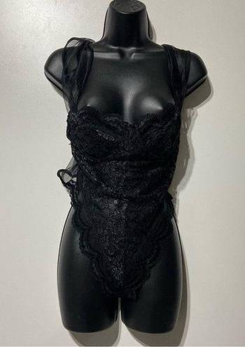 Frederick's of Hollywood  Black Lace Bustier Cami Bodysuit Size Medium
