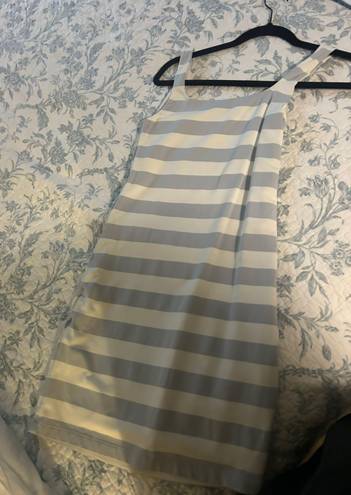 Aritzia Contour Dress