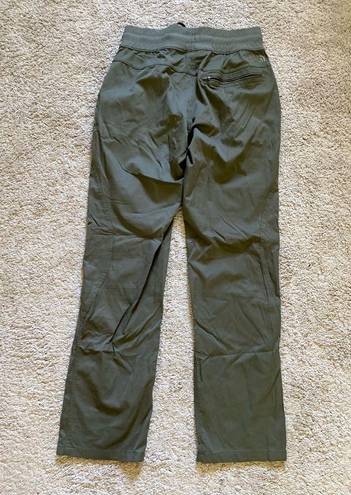 The North Face  women's small green athletic pants