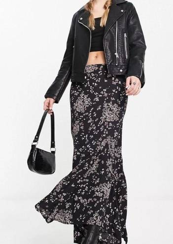 Free People  back seat glamour floral skirt size 4