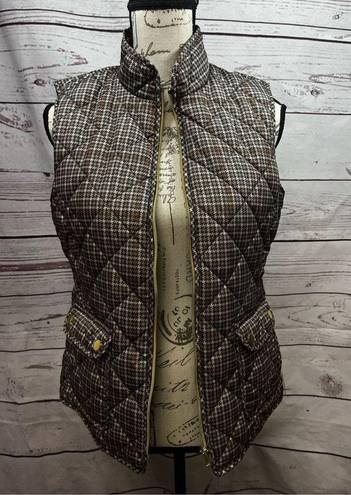 St. John’s Bay  small brown and red plaid zip up puffy vest (#1857)