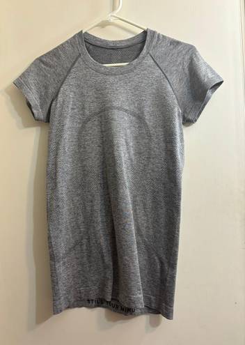 Lululemon Swiftly Tech Short Sleeve