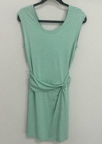 Patagonia  Seabrook Twist Sleeveless Dress in Gypsum Green Size Small