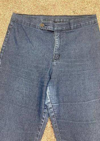 Xhilaration Jeans Capri Womens Size 11 Denim Womens Mom Pants Ankle Cropped Medium Wash