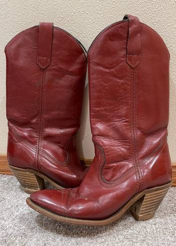 Red Cowboy Boots Size 7