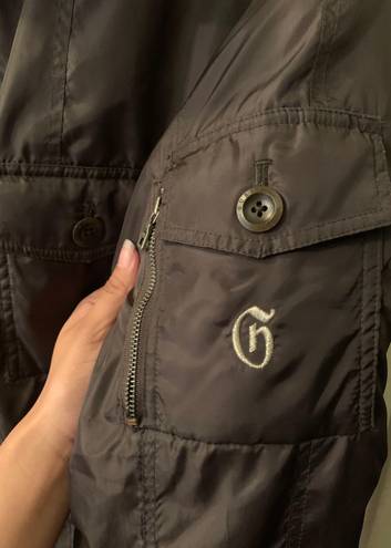 Guess Medium Cargo Y2K Style Embroidered Pocketed Zip Up Collared Puffer Jacket