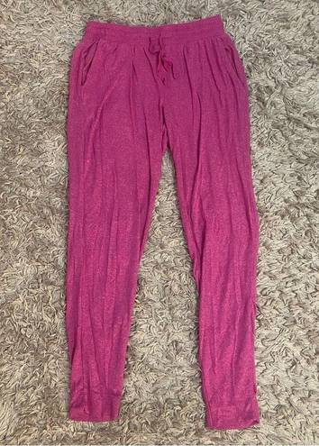 Natori  | pink joggers