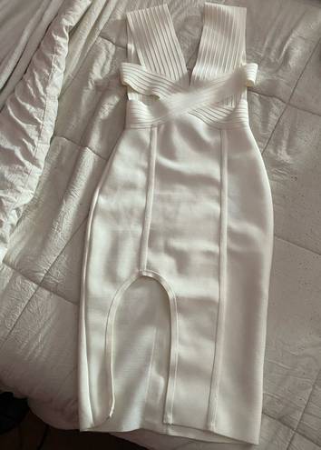 Pretty Little Thing White Bodycon Dress