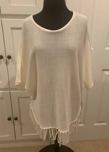 Valerie Stevens Valerie Steven’s Off White BoHo Sweater Size XL