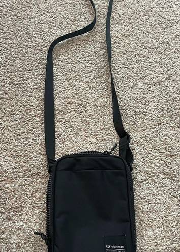 Lululemon Easy Access Crossbody Bag 1.5L