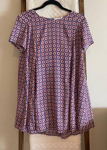 Lush Clothing NWOT Lush from Nordstrom red, blue & cream printed short sleeve shift dress