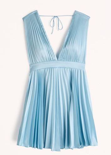 blue abercrombie pleated dress