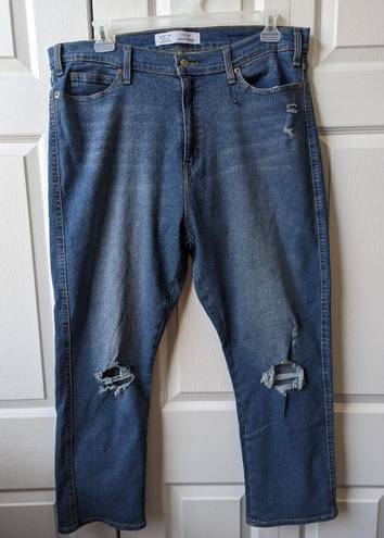 Levi Strauss & CO. Levi Strauss distressed denim jeans