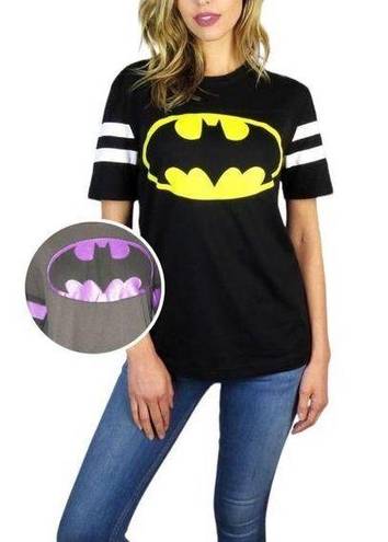 DC Comics Batman graphic logo T Shirt size XL (15/17) black purple varsity top