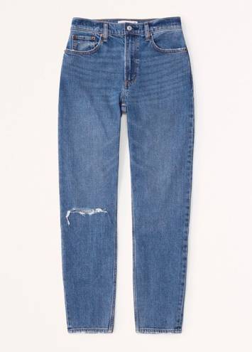 Abercrombie & Fitch Curve love Mom Jeans