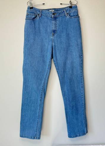 L.L.Bean  Classic Fit High Rise MOM Jeans Light Wash Size 14