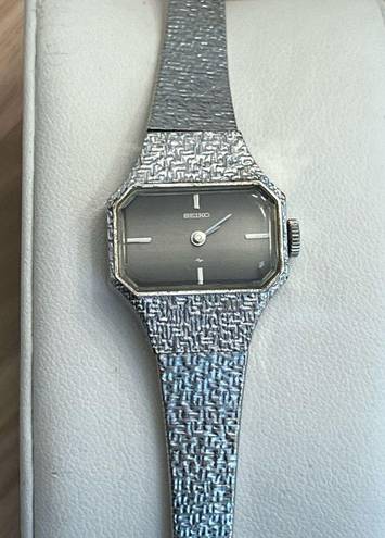 Seiko  Ladies Watch RARE Vintage White Gold Plated Bracelet Gray Dial Mechanical