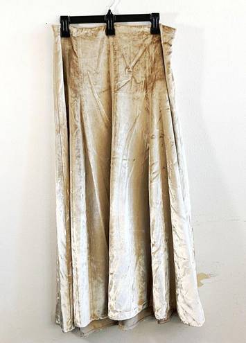 Vince  Skirt Purl Edge Velvet Midi Skirt in Gold/ Silver Sz 10 NWT Holiday