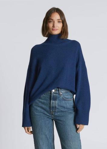 Everlane NWT  The Cashmere Oversized Turtleneck