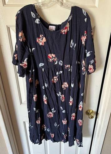 Isabel Maternity  XL Navy with Floral Pattern