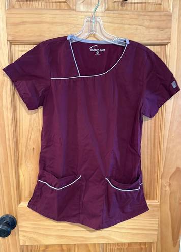 Butter Soft Basic Scrub Top