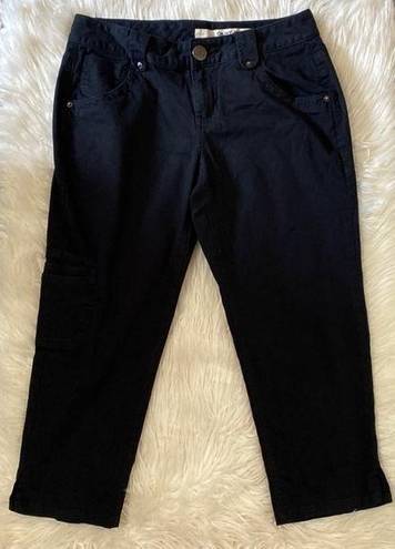 DKNY Jeans Black Capris