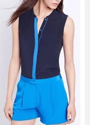 Vince  S Blue Button Up Silk Sleeveless Blouse