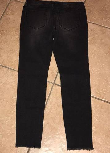 Romeo + Juliet Couture Romeo + Juliet Crop Skinny Jeans Size 30