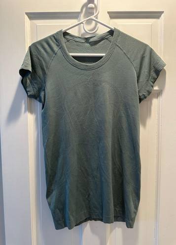 Lululemon Swiftly Tech Short Sleeve